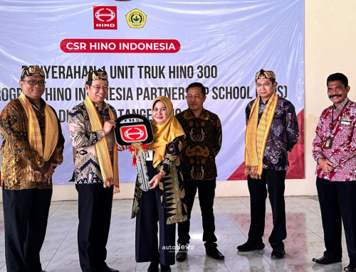 CSR Hino Hibahkan Truk 300 Series – JADI ALAT PRAKTIK SMKN 2 TANGERANG