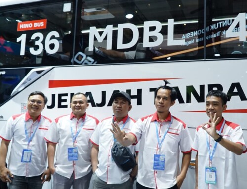 GIICOMVEC 2026 Komunitas Bismania Serbu Booth Hino, Soroti Produk Terbaru