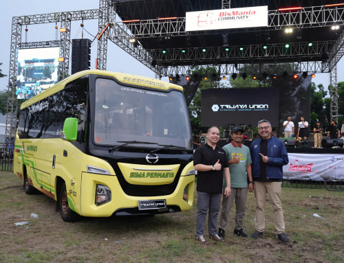 Commercial Vehicle Hino Serahkan Bus Anniversary PO Sima Perkasya di Jamnas Bismania 2026