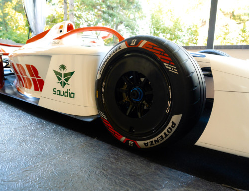 Formula E Bridgestone Pasok Ban Formula E, 65% Material Daur Ulang
