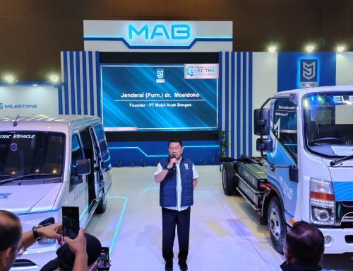 Regulasi Moeldoko Minta Insentif Kendaraan Listrik Diperluas Ke Truk Dan Bus